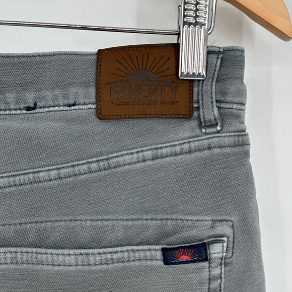 Faherty Men's Stretch Terry 5-Pocket Pants Straight Leg Jeans Slate Gray Size 31 - Picture 10 of 14
